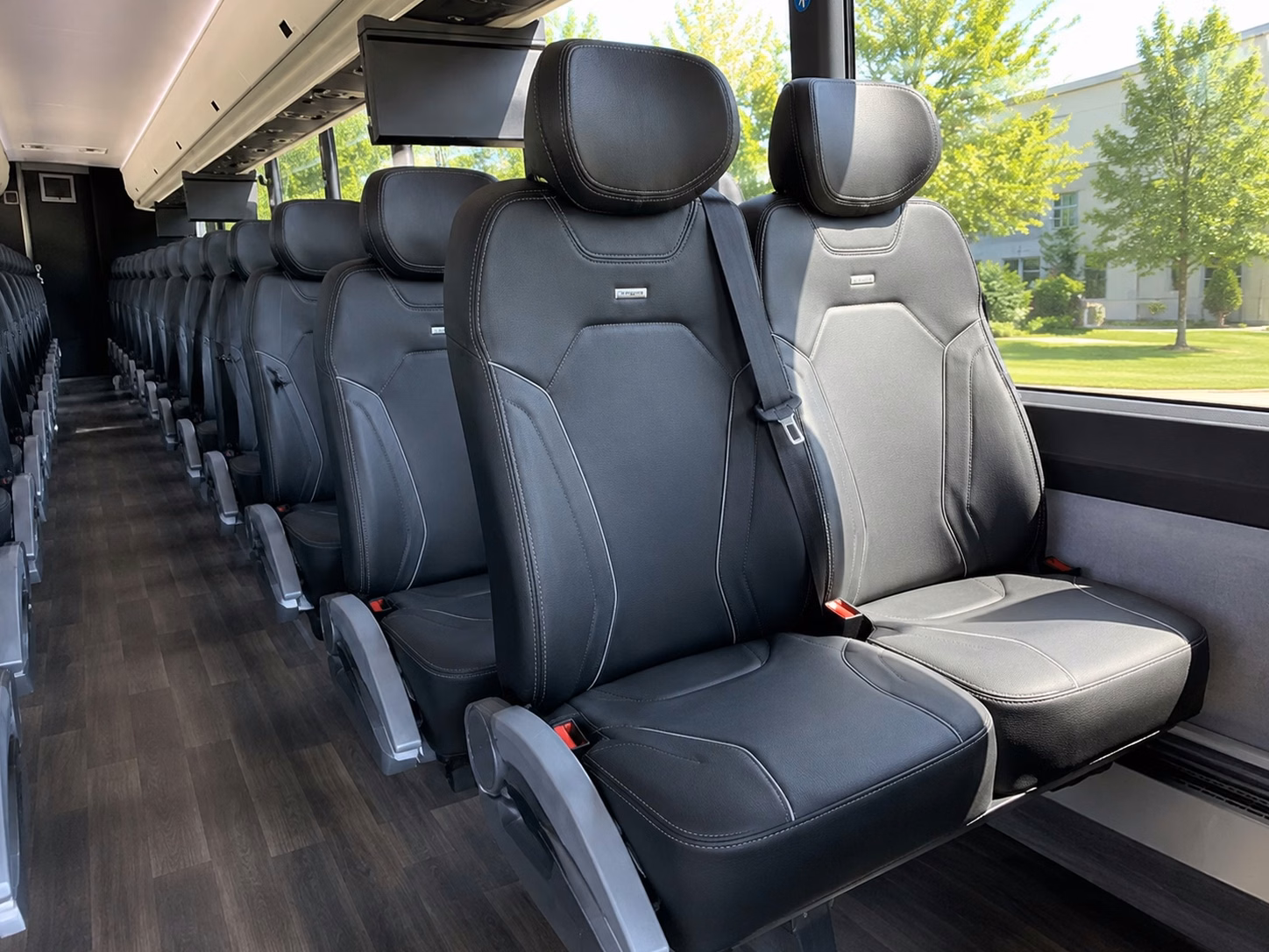 book a bus to professional sports venues from waterbury connecticut