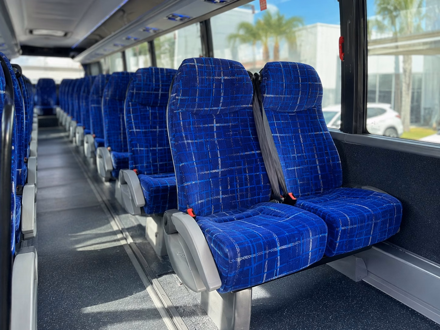 charter bus transportation to uconn huskies games from waterbury