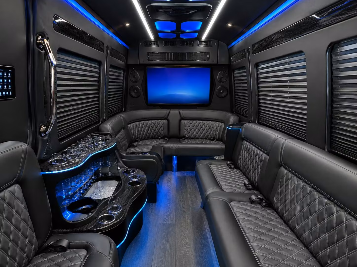 sports team and fan group transportation in waterbury ct