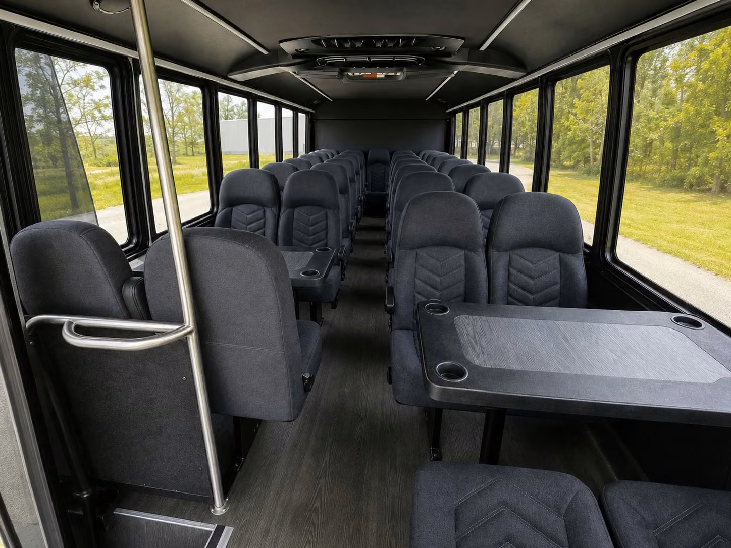 waterbury 20 passenger minibus rental