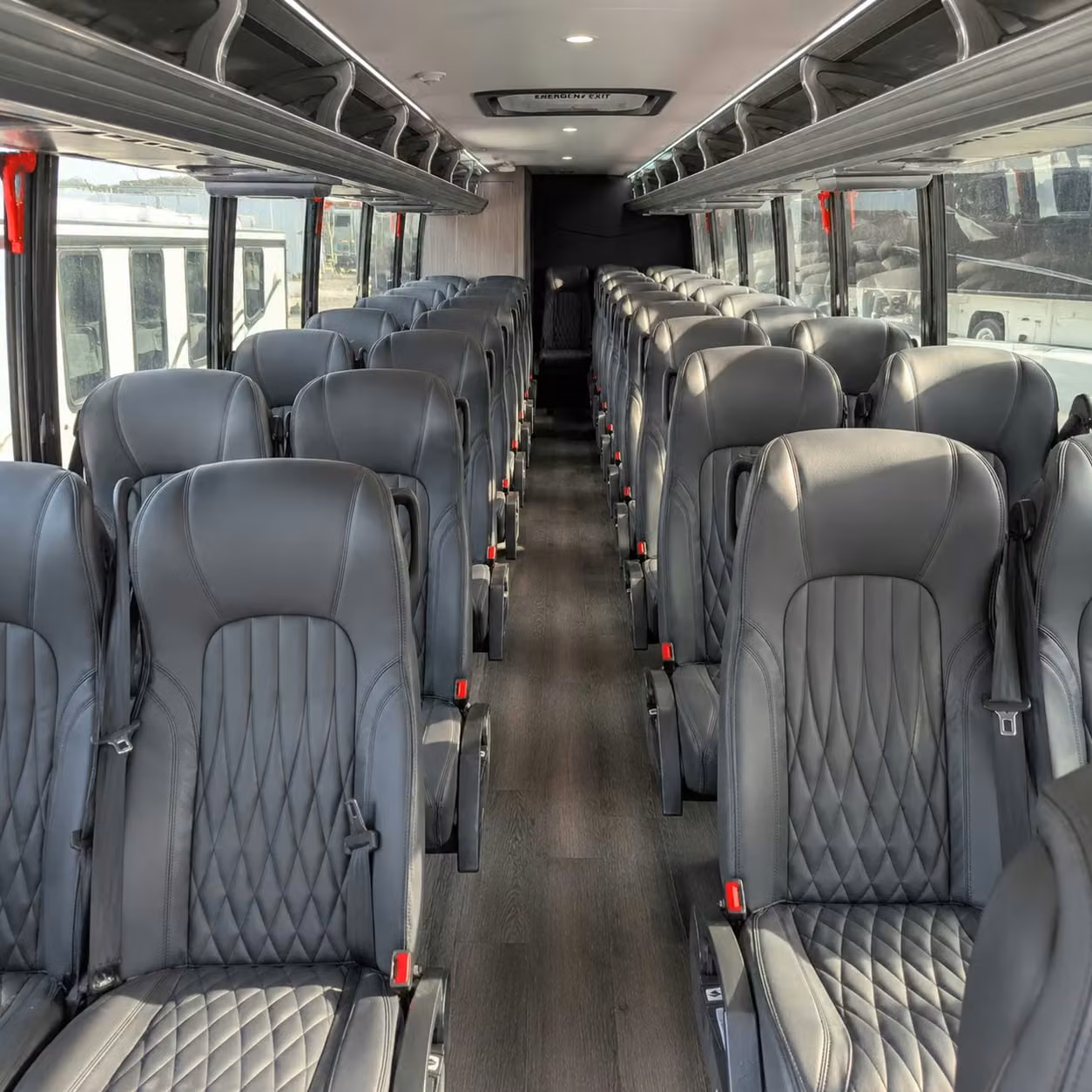 waterbury 30 passenger minibus rental