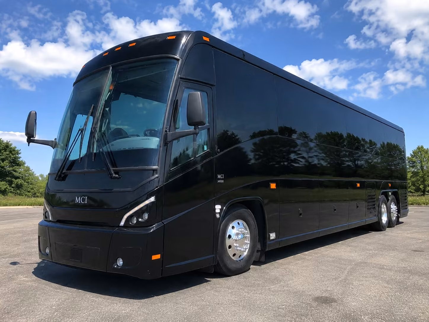 waterbury 56 passenger charter bus rental
