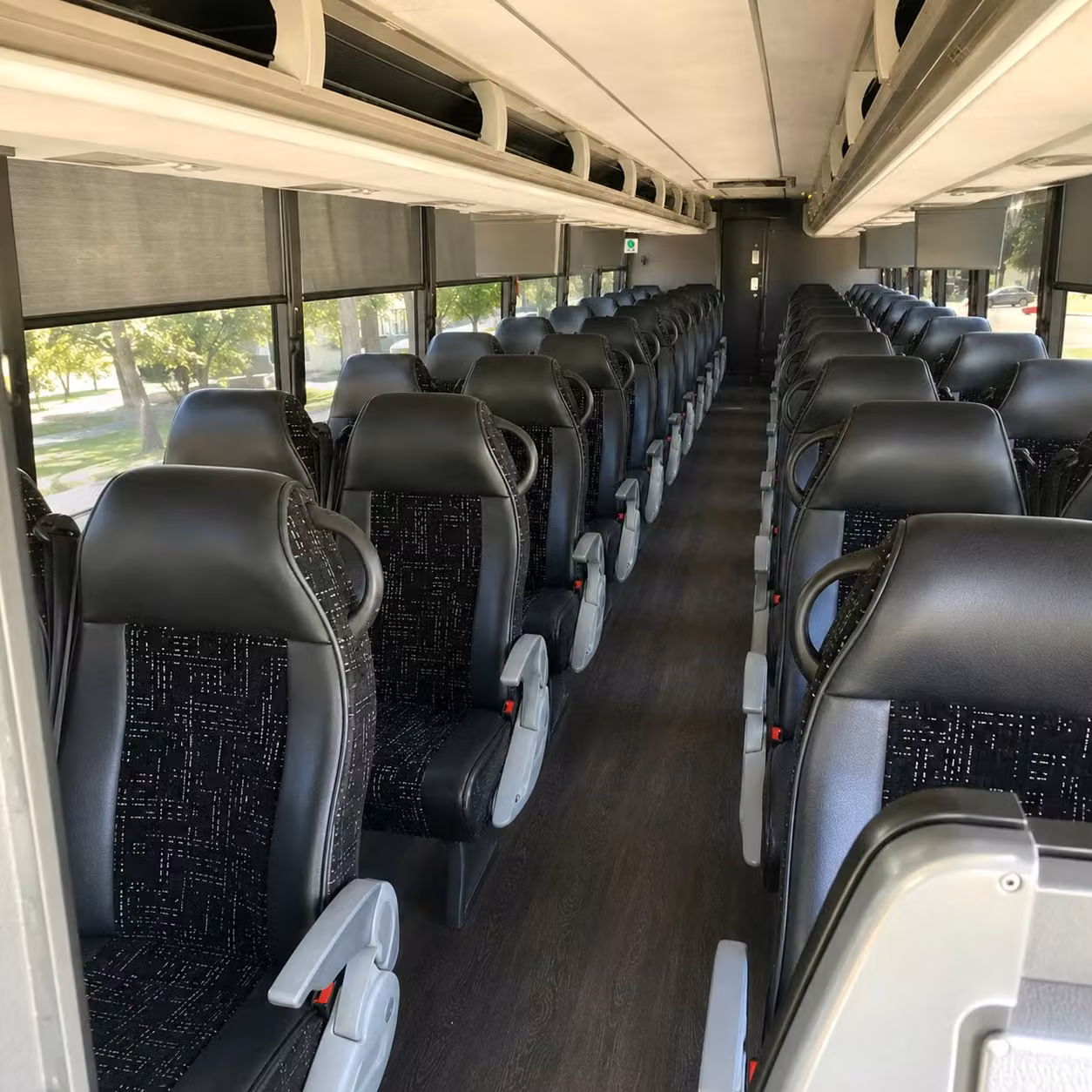 waterbury charter bus rentals for college campus tours and academic competitions
